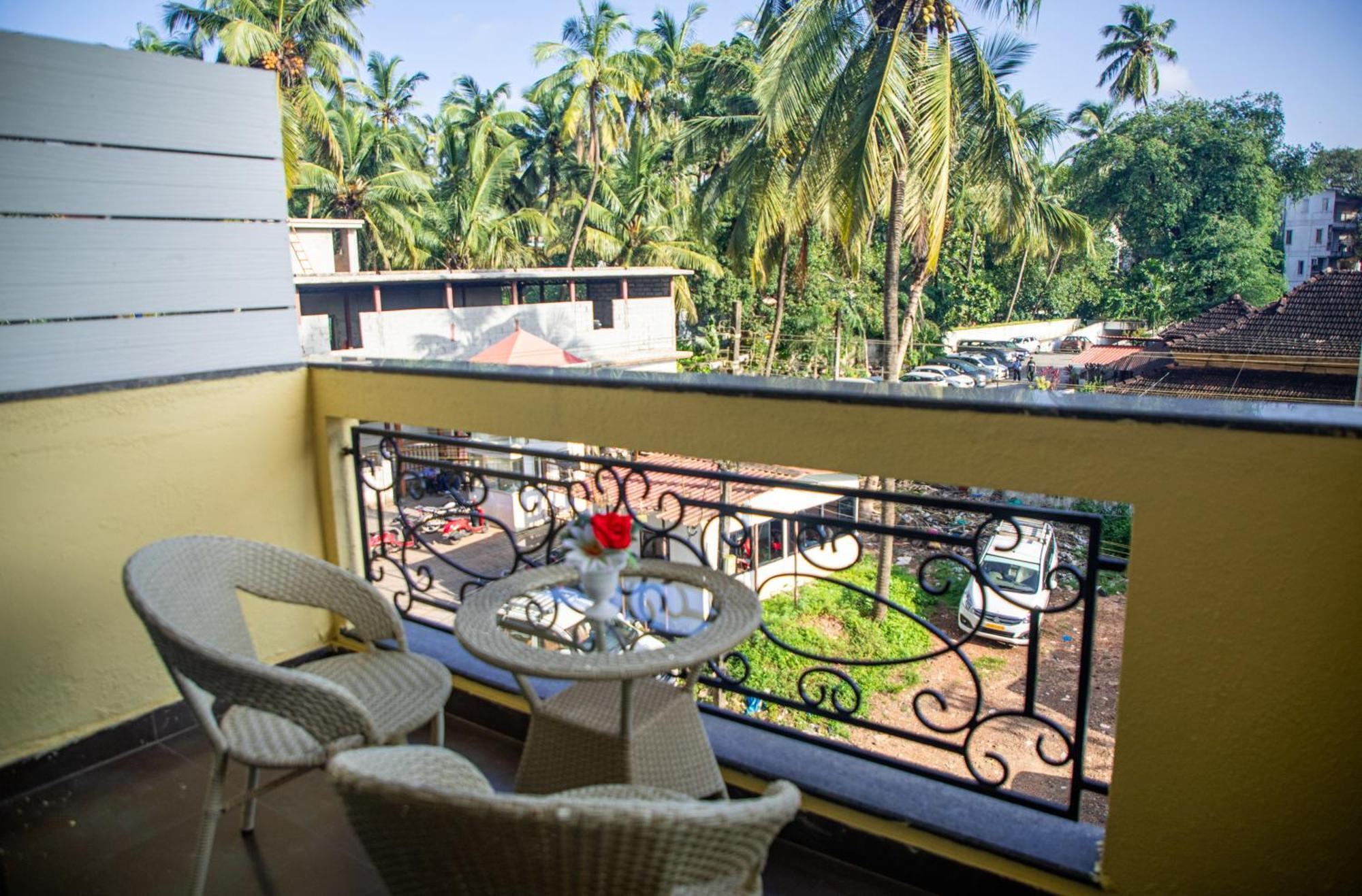 Resort De Balneaire Calangute Exterior foto
