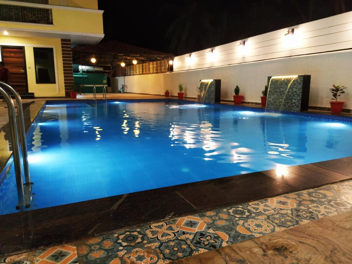 Resort De Balneaire Calangute Exterior foto